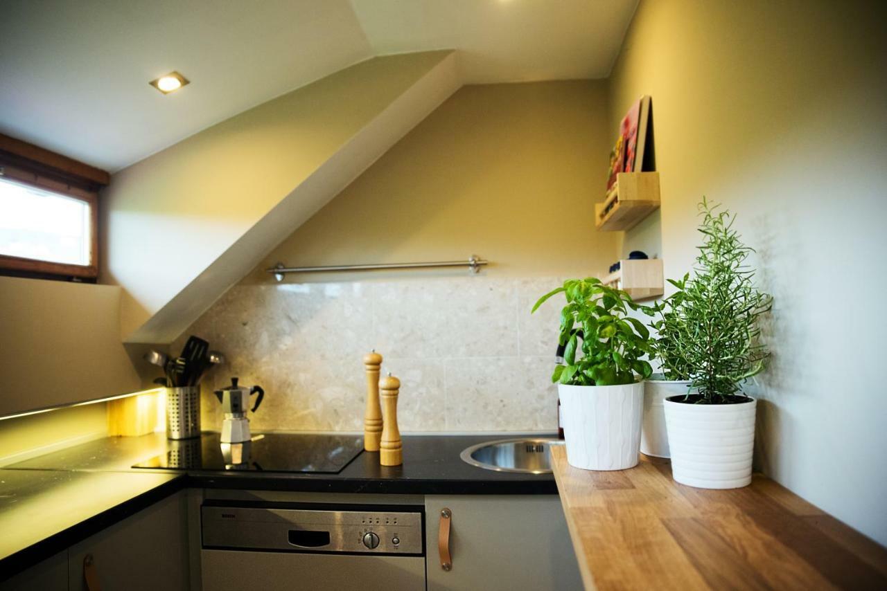 Hello Balaton Apartment Alsóörs Екстериор снимка
